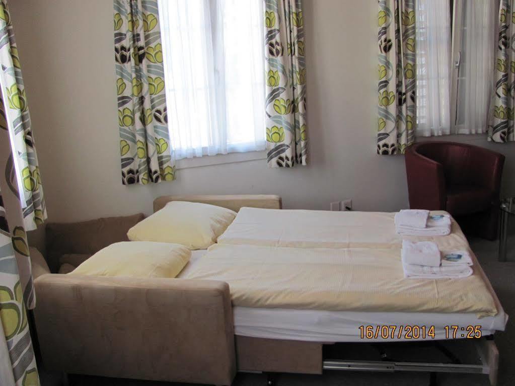 Hotel Metzgern ザルネン エクステリア 写真